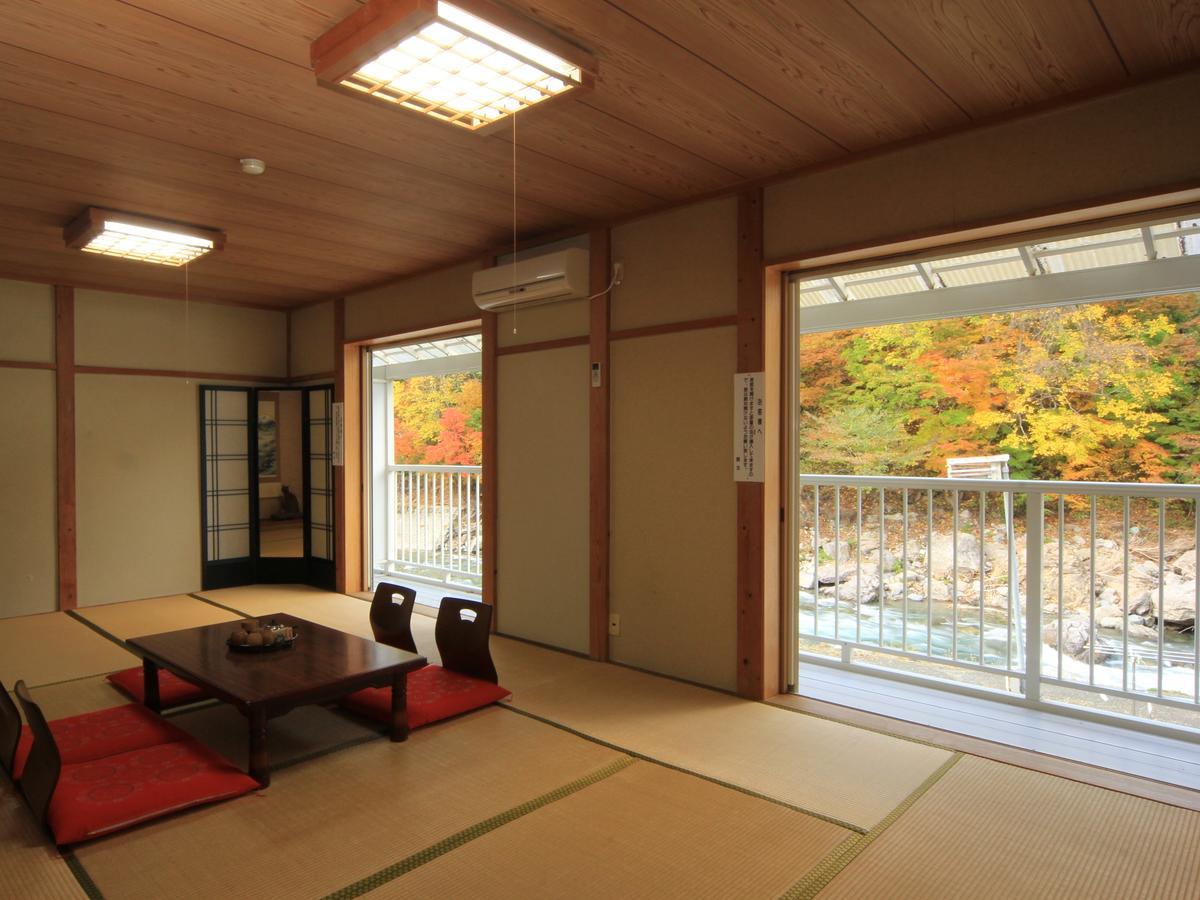 Hôtel Kiriake Riverside House à Nagano Extérieur photo
