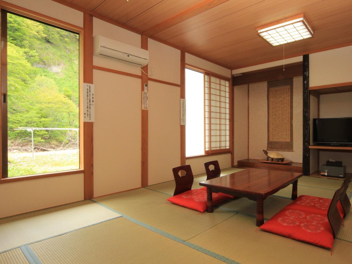 Hôtel Kiriake Riverside House à Nagano Extérieur photo